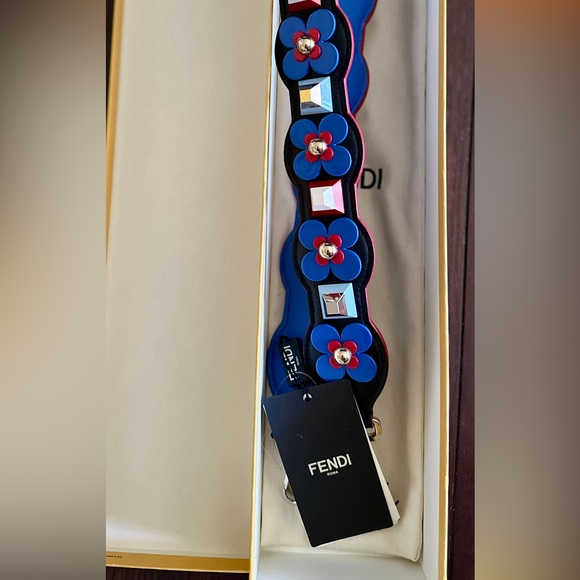 Fendi Flowerland Bag Strap with Tags - Picture 4 of 6